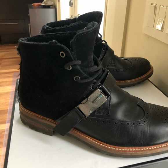 DSquared hiking boots